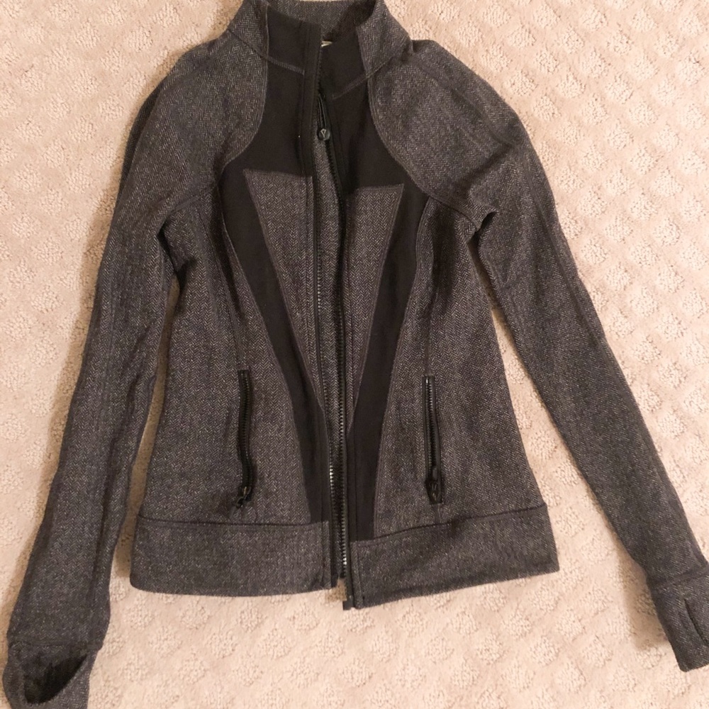 Iviva jacket size 12 kids